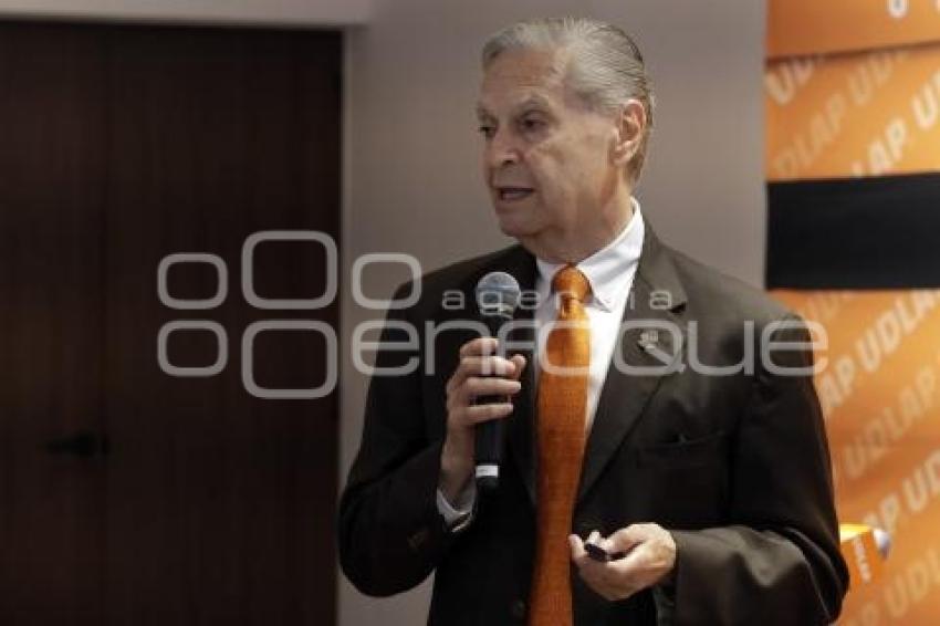 UDLAP . LUIS ERNESTO DERBEZ