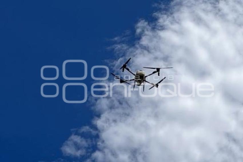 ACATLÁN . FUMIGACIÓN DRON