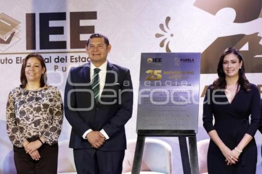 IEE . 25 ANIVERSARIO 