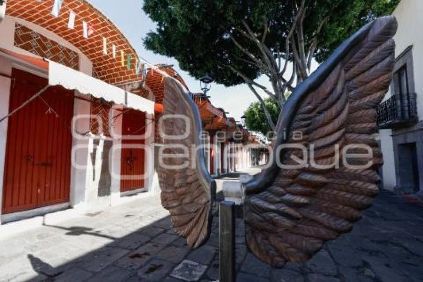 PARIÁN . ESTATUAS