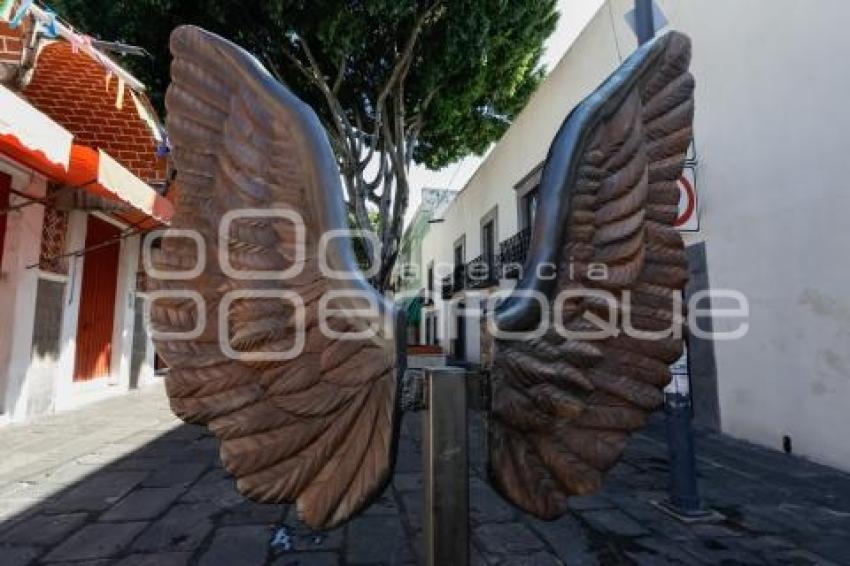 PARIÁN . ESTATUAS