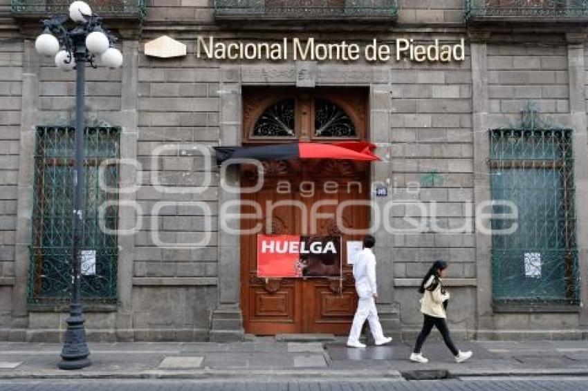 MONTE DE PIEDAD . HUELGA