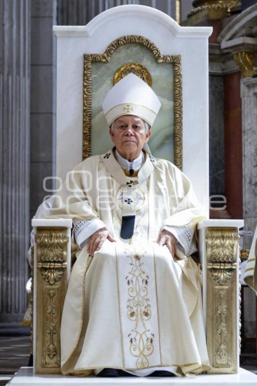 MISA . CONSAGRACIÓN