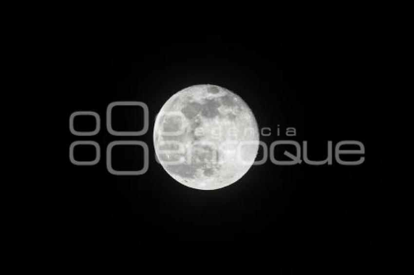 LUNA LLENA