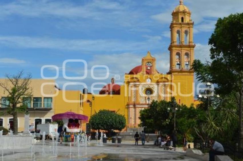 IZÚCAR . DÍA DE MUERTOS ZÓCALO