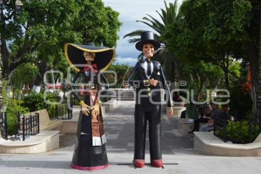 IZÚCAR . DÍA DE MUERTOS ZÓCALO