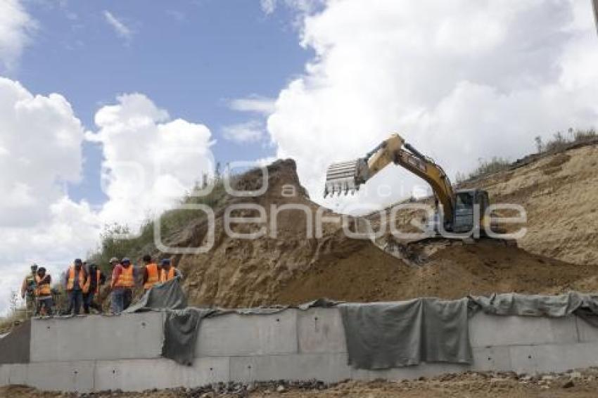RECONSTRUCCIÓN PUENTE . BULEVAR AEROPUERTO
