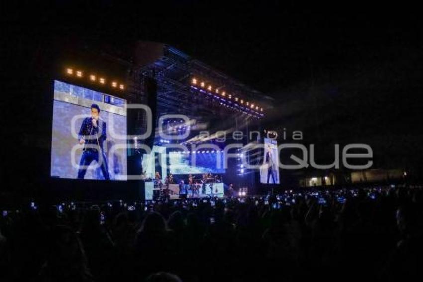 CHAYANNE . CONCIERTO