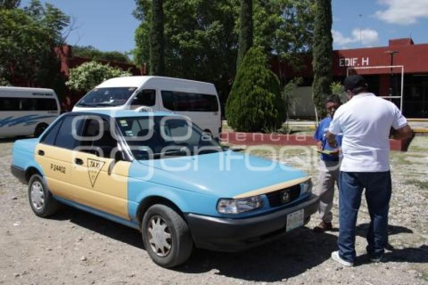 ACATLÁN . REVISTA VEHICULAR