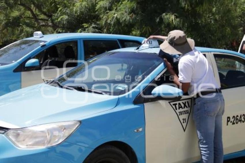 ACATLÁN . REVISTA VEHICULAR