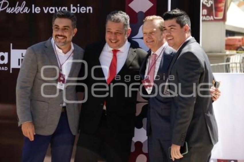 JOSÉ CHEDRAUI . PRIMER INFORME