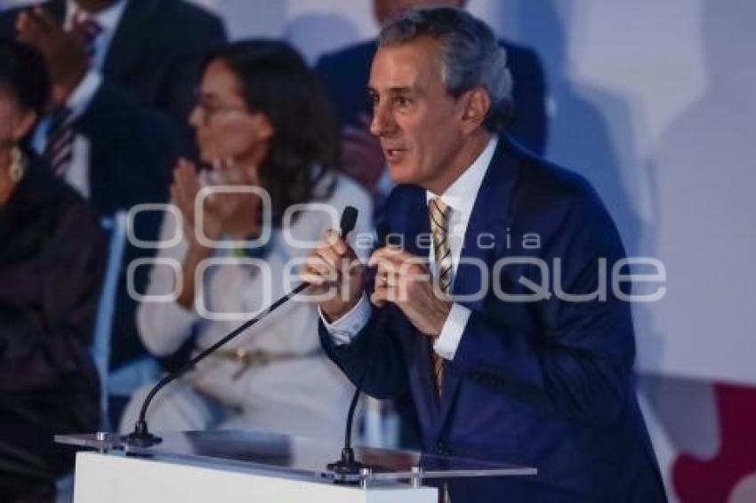 JOSÉ CHEDRAUI . PRIMER INFORME
