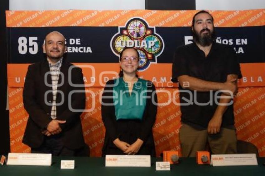 UDLAP . EXPOSICIÓN HABITAR EL UMBRAL