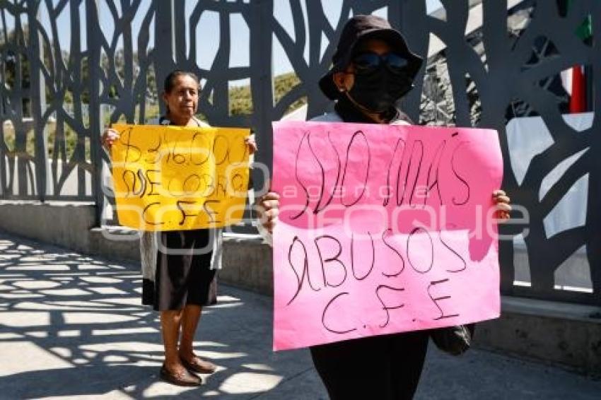 CONGRESO . MANIFESTACIÓN CFE