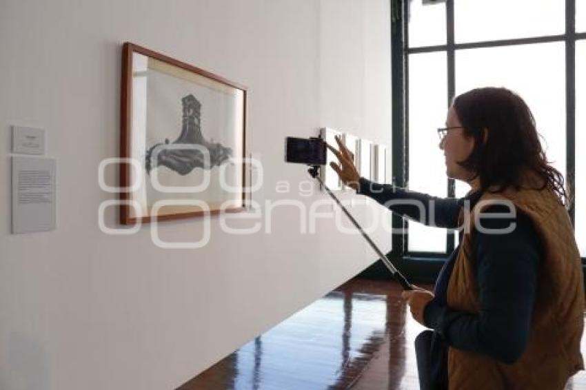 UDLAP . EXPOSICIÓN HABITAR EL UMBRAL