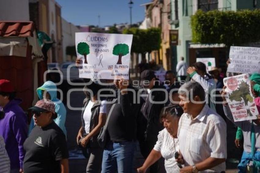 TLAXCALA . PROTESTA PARQUE DE LA JUVENTUD