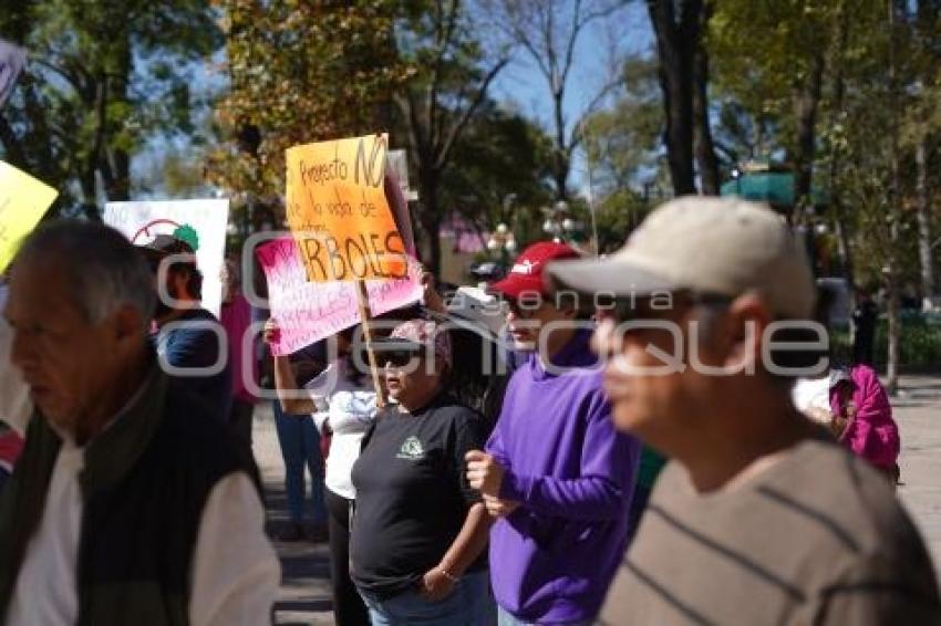 TLAXCALA . PROTESTA PARQUE DE LA JUVENTUD