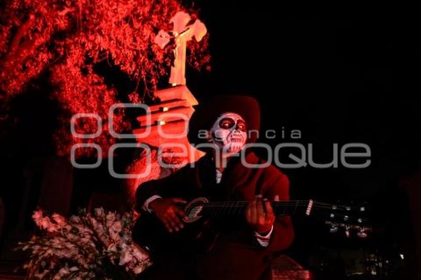 LA MUERTE ES UN SUEÑO . PANTEÓN