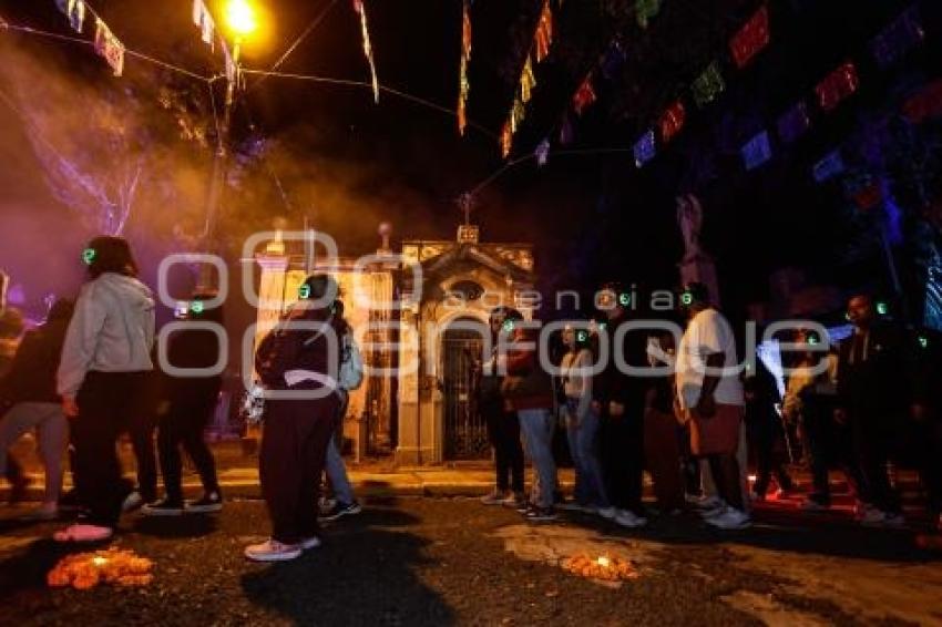 LA MUERTE ES UN SUEÑO . PANTEÓN