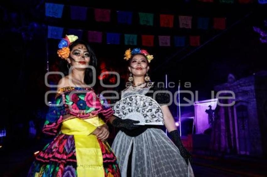 LA MUERTE ES UN SUEÑO . PANTEÓN