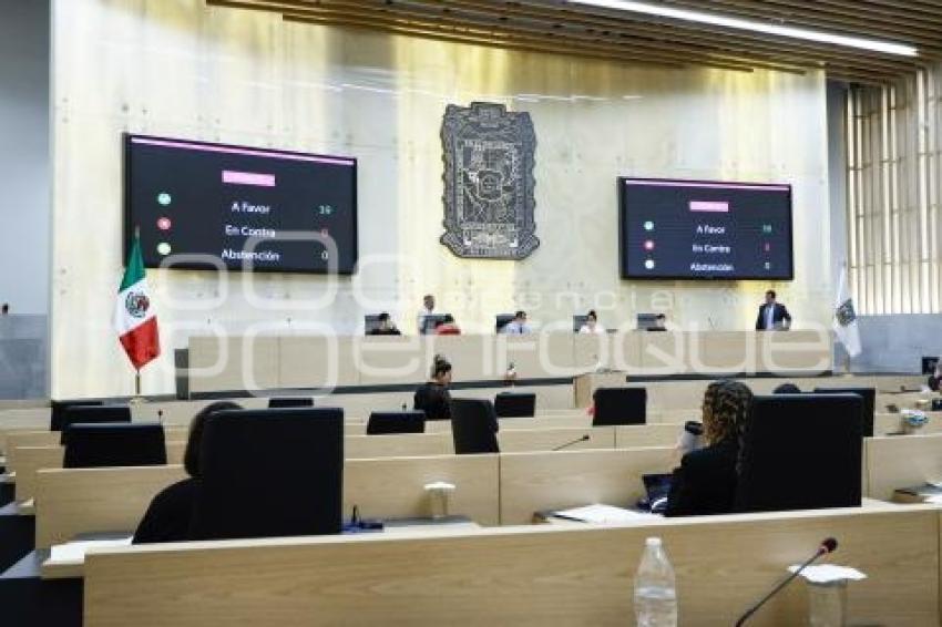 CONGRESO . SESIÓN ORDINARIA