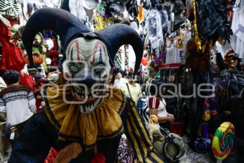 HALLOWEEN . DISFRACES