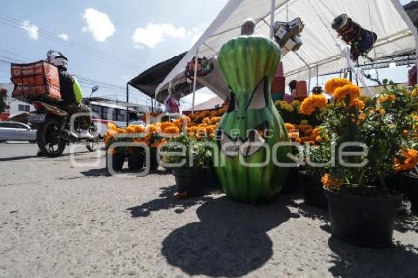 DÍA DE MUERTOS . MERCADO