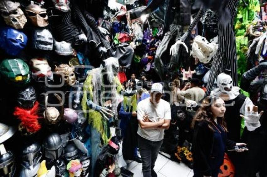 HALLOWEEN . DISFRACES