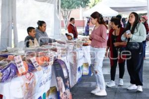 FERIA DE LA HOJALDRA