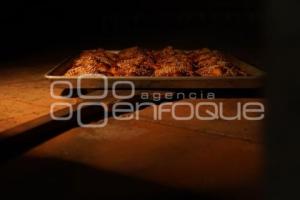 TLAXCALA . ELABORACIÓN DE HOJALDRA