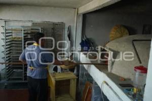 TLAXCALA . ELABORACIÓN DE HOJALDRA