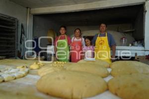 TLAXCALA . ELABORACIÓN DE HOJALDRA