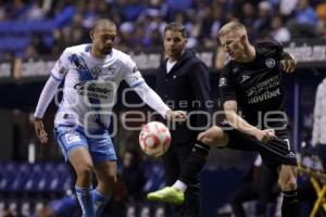 FÚTBOL . CLUB PUEBLA VS CRUZ AZUL