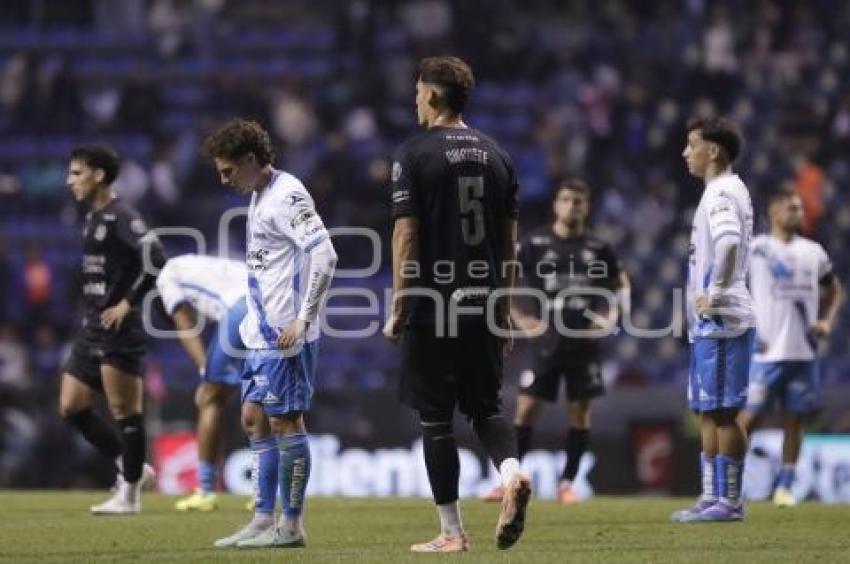FÚTBOL . CLUB PUEBLA VS CRUZ AZUL