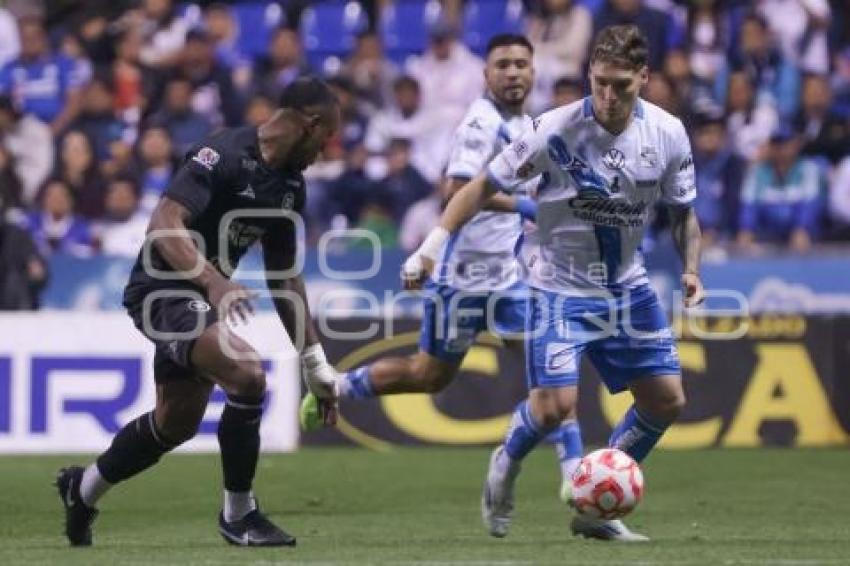 FÚTBOL . CLUB PUEBLA VS CRUZ AZUL