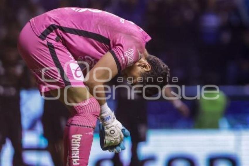 FÚTBOL . CLUB PUEBLA VS CRUZ AZUL