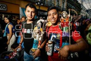 SANTA MUERTE . PROCESIÓN