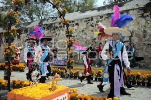 HUAQUECHULA . CALLES ADORNADAS