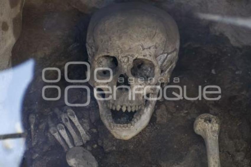 CHOLULA . ALTAR DE LOS CRANEOS