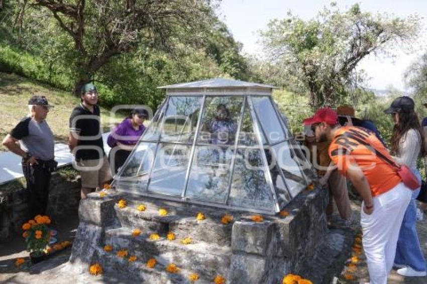 CHOLULA . ALTAR DE LOS CRANEOS