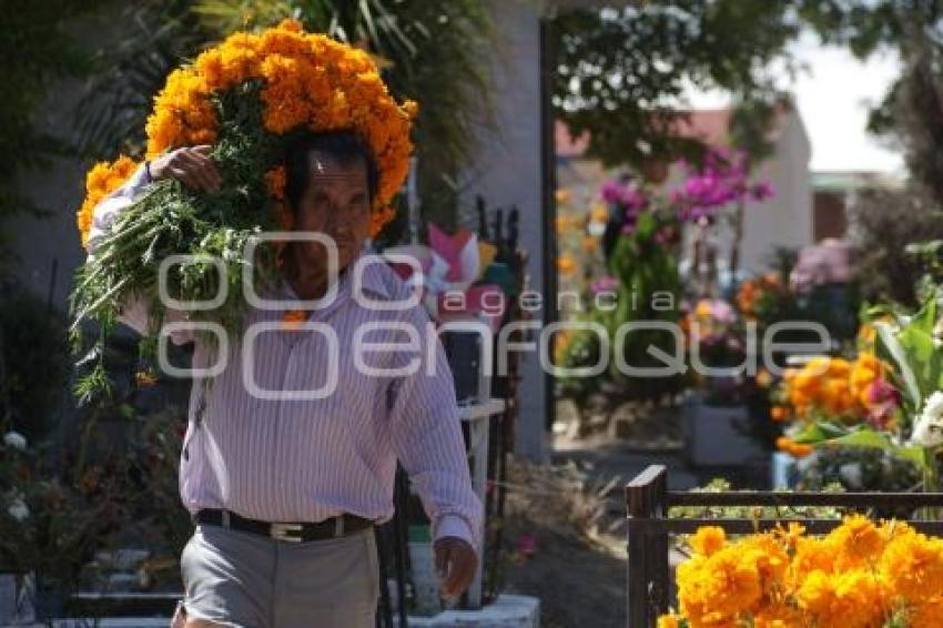 SAN ANDRÉS CHOLULA . PANTEÓN MUNICIPAL
