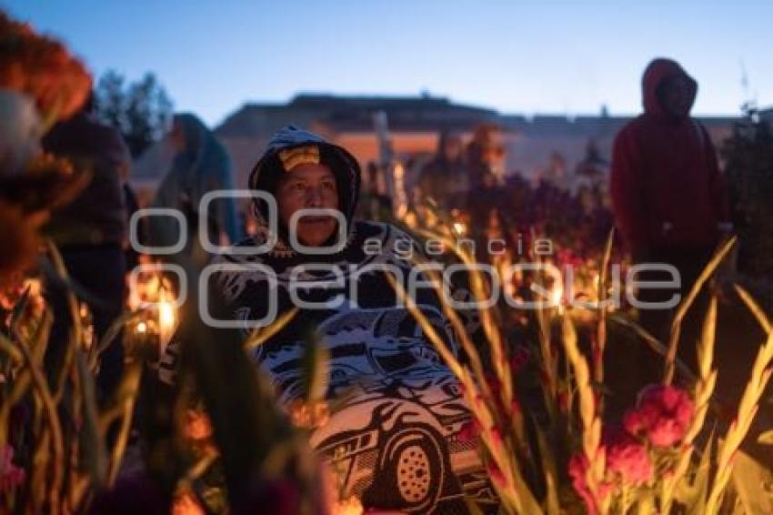 TLAXCALA . VELACIÓN NOCTURNA
