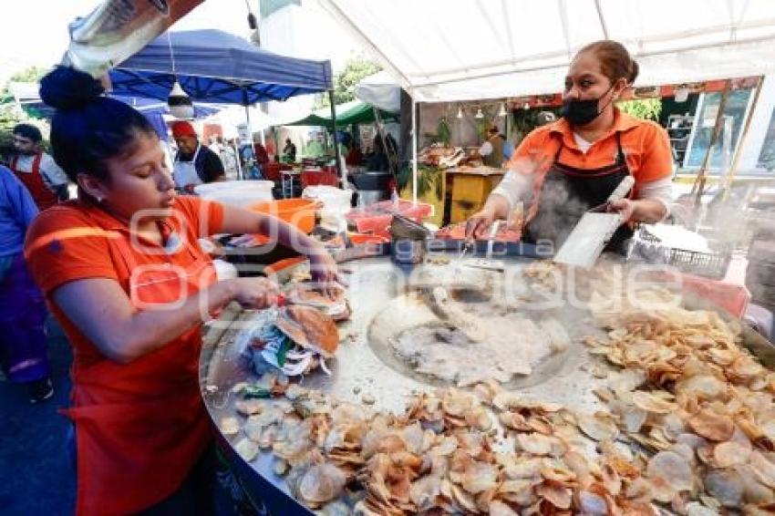 PANTEÓN . DÍA DE MUERTOS