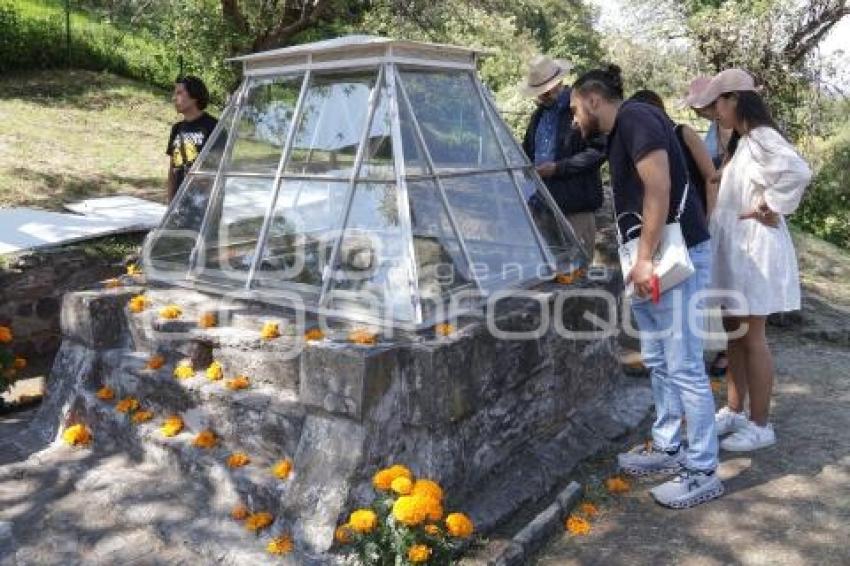 CHOLULA . ALTAR DE LOS CRANEOS