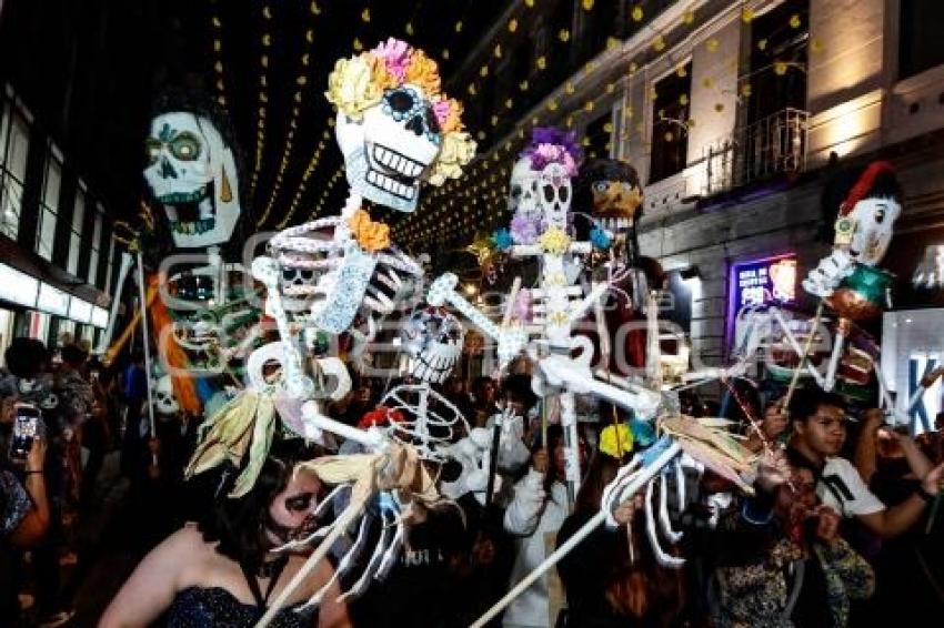 TAMALISTA . DESFILE DE CALAVERAS
