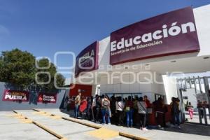 SEP . MANIFESTACIÓN FUNDACIÓN AZTECA