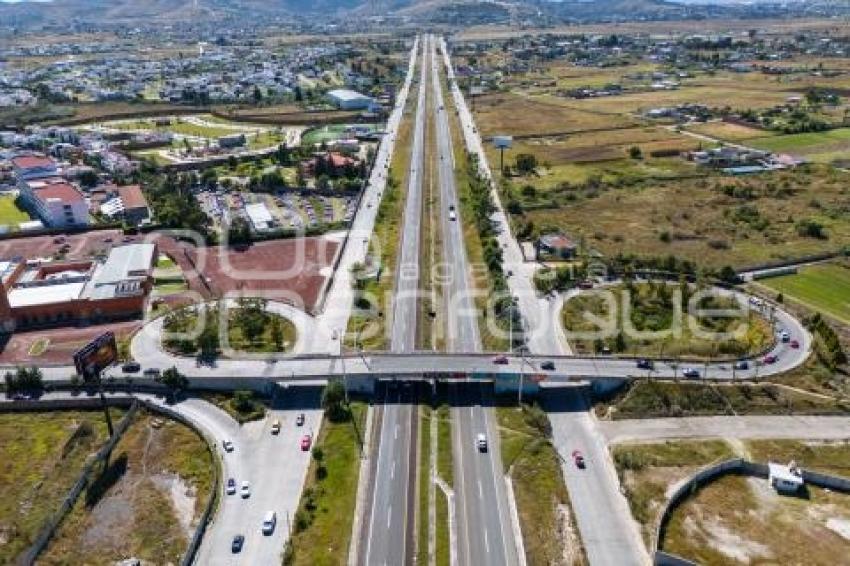 CASETA . VÍA ATLIXCÁYOTL