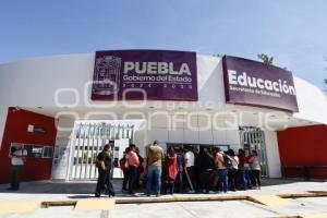 SEP . MANIFESTACIÓN FUNDACIÓN AZTECA