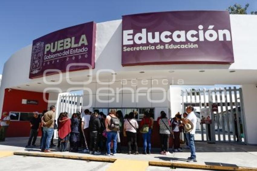 SEP . MANIFESTACIÓN FUNDACIÓN AZTECA
