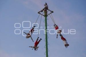 TLAXCALA . VOLADORES DE PAPANTLA